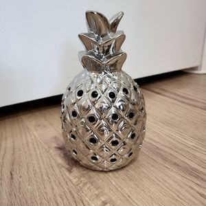 Silver pineapple home decor